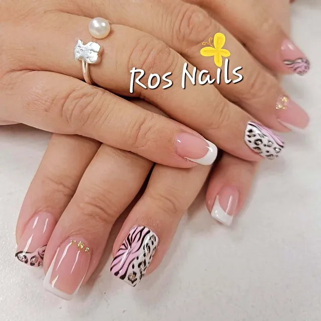 Ros Nails Centro de Uñas manicura