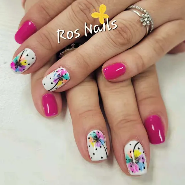 Ros Nails Centro de Uñas manicura